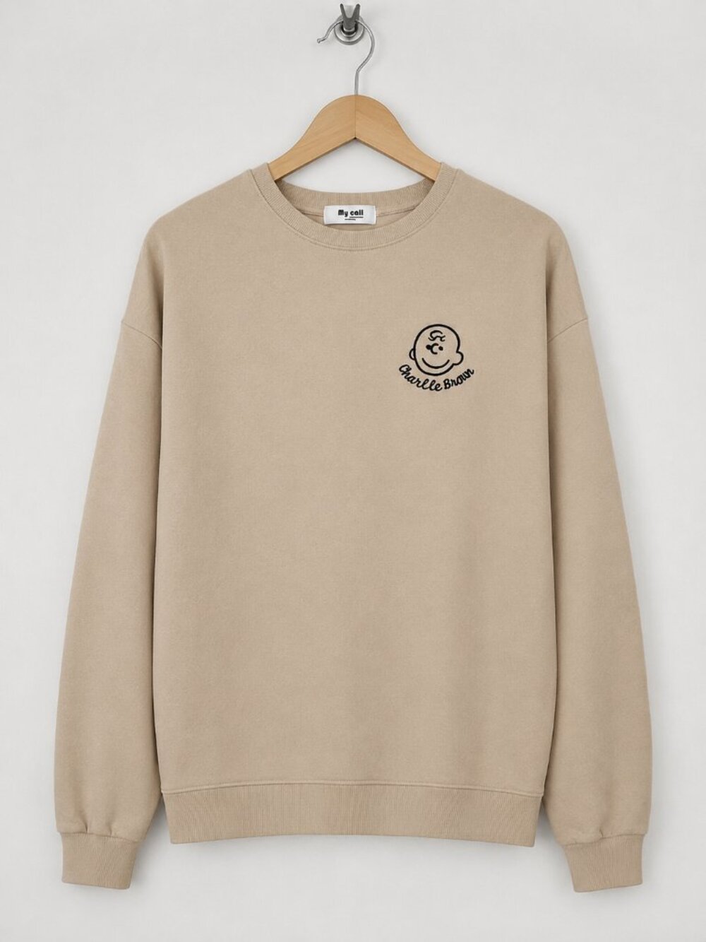 Charlie Brown Embroidered Crewneck Knitted Weave Sweater